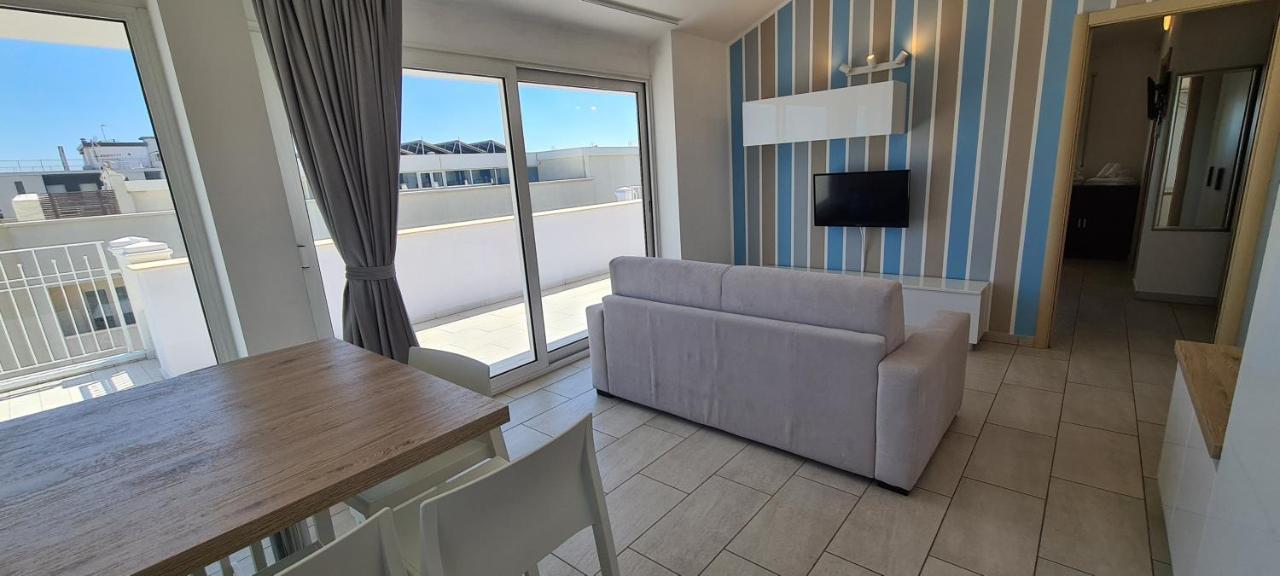 Rubino Apartments A 100Metri Dal Mare Ριτσόνε Εξωτερικό φωτογραφία