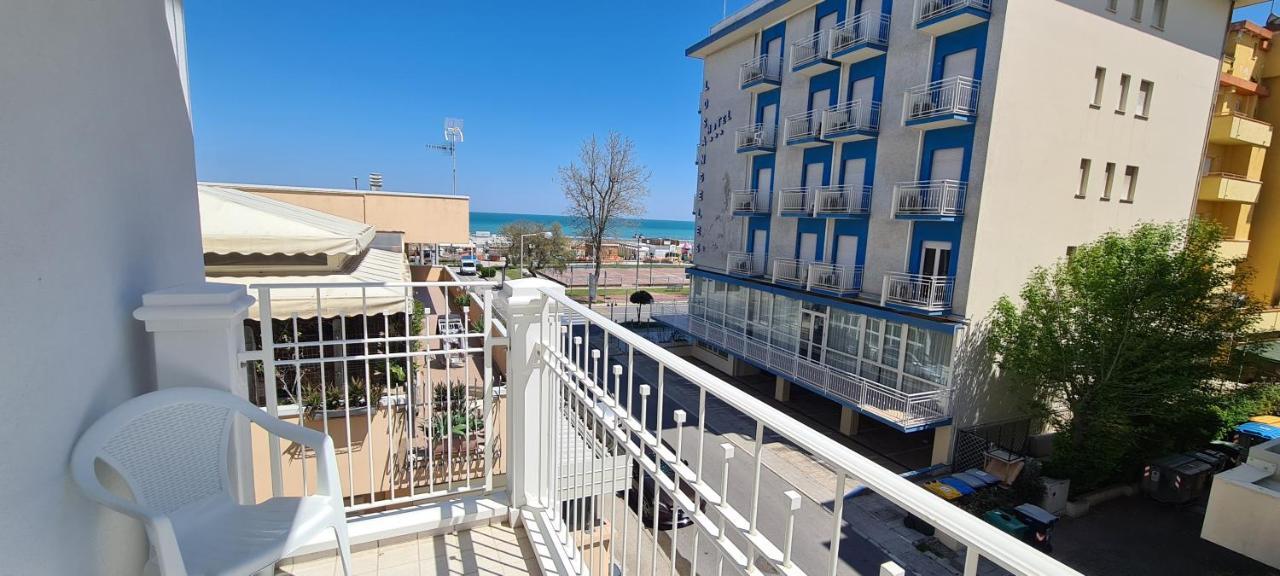 Rubino Apartments A 100Metri Dal Mare Ριτσόνε Εξωτερικό φωτογραφία