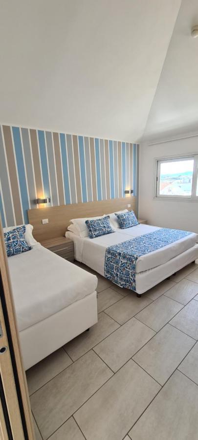 Rubino Apartments A 100Metri Dal Mare Ριτσόνε Εξωτερικό φωτογραφία