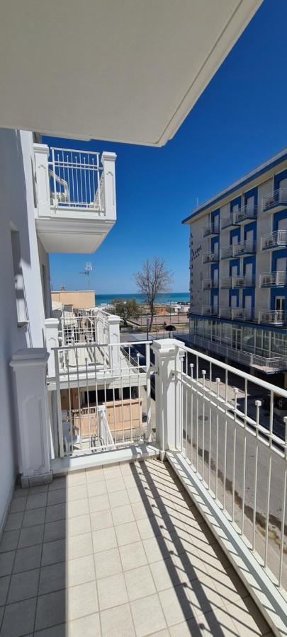 Rubino Apartments A 100Metri Dal Mare Ριτσόνε Εξωτερικό φωτογραφία