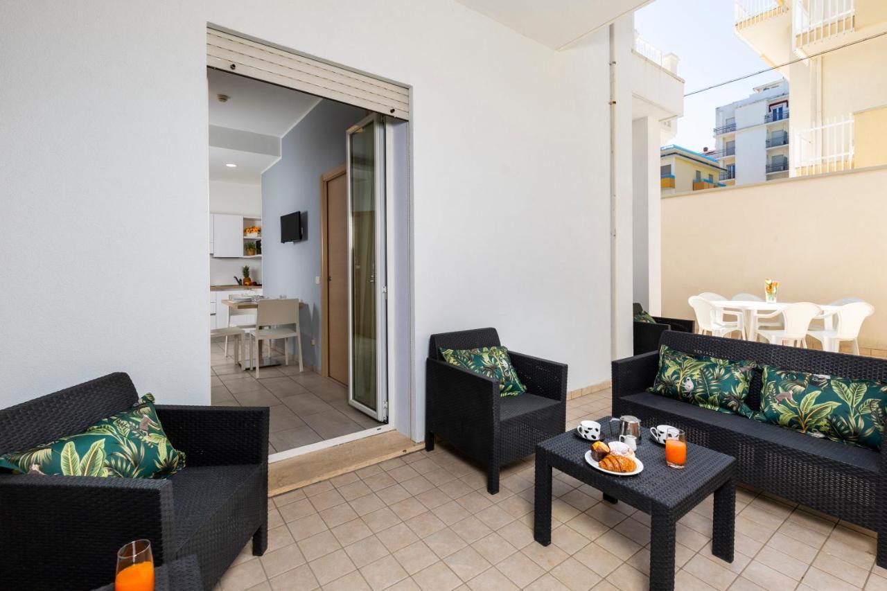 Rubino Apartments A 100Metri Dal Mare Ριτσόνε Εξωτερικό φωτογραφία
