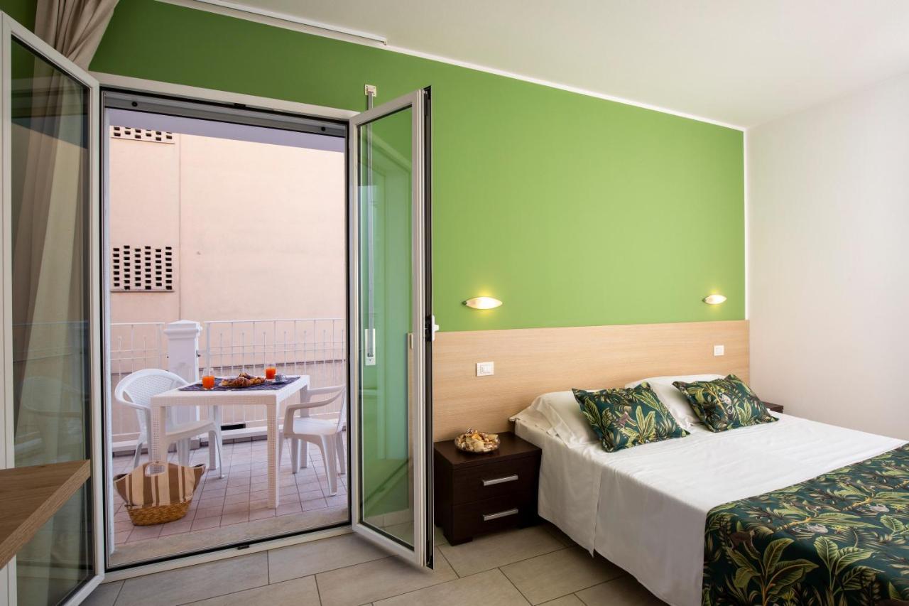 Rubino Apartments A 100Metri Dal Mare Ριτσόνε Εξωτερικό φωτογραφία