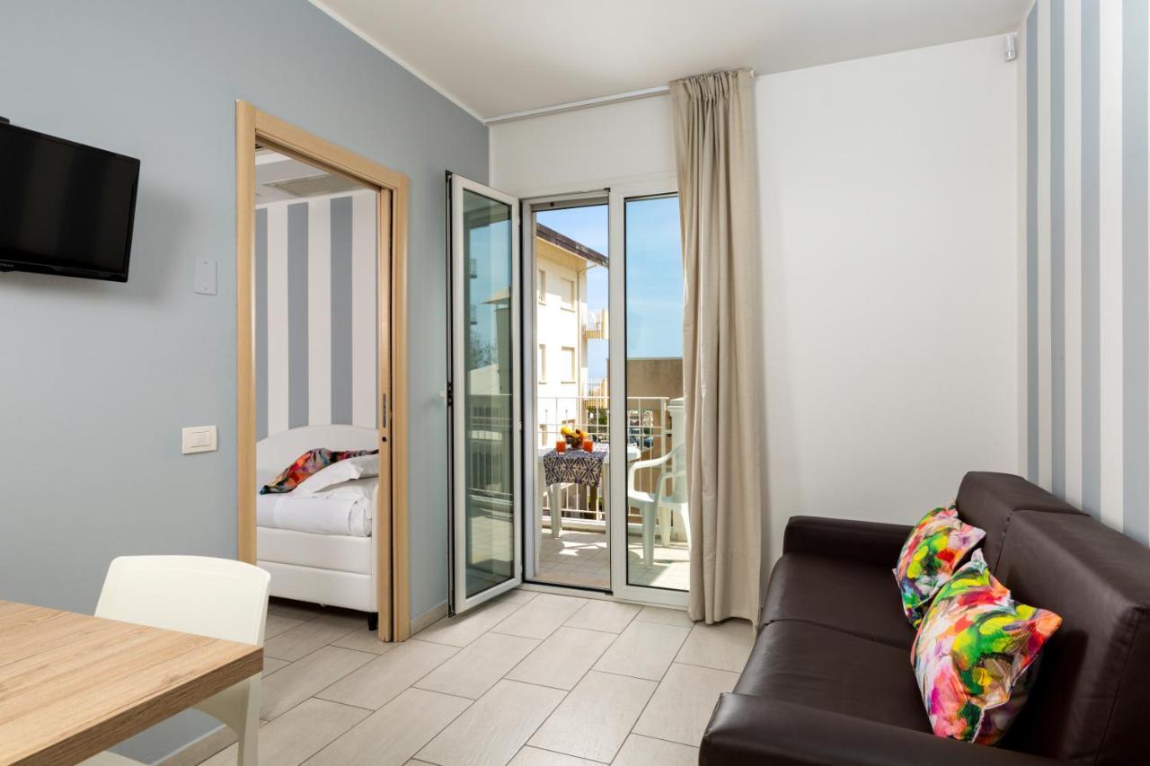 Rubino Apartments A 100Metri Dal Mare Ριτσόνε Εξωτερικό φωτογραφία